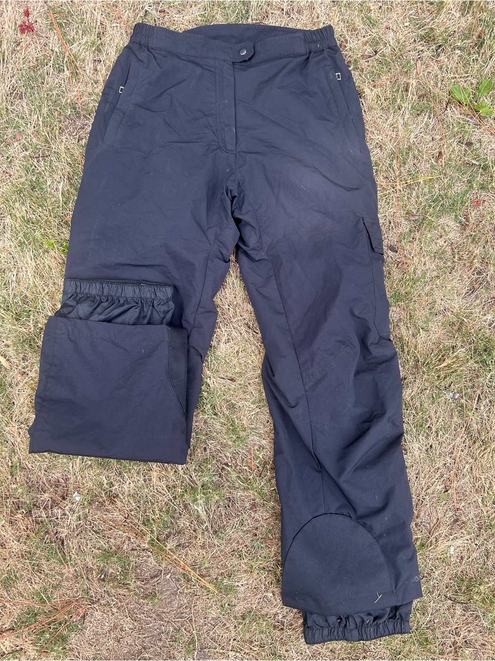 Obermeyer Black Women's Cargo ski Pants with Flap Pocket #ski